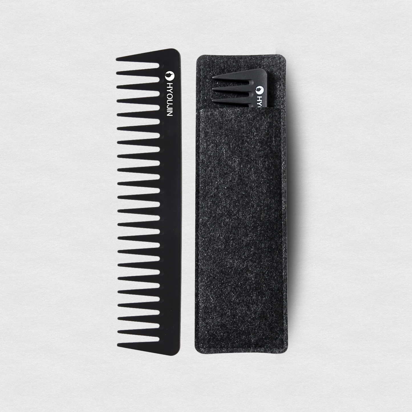 HYOUJIN Carbon Fiber Detangling Comb