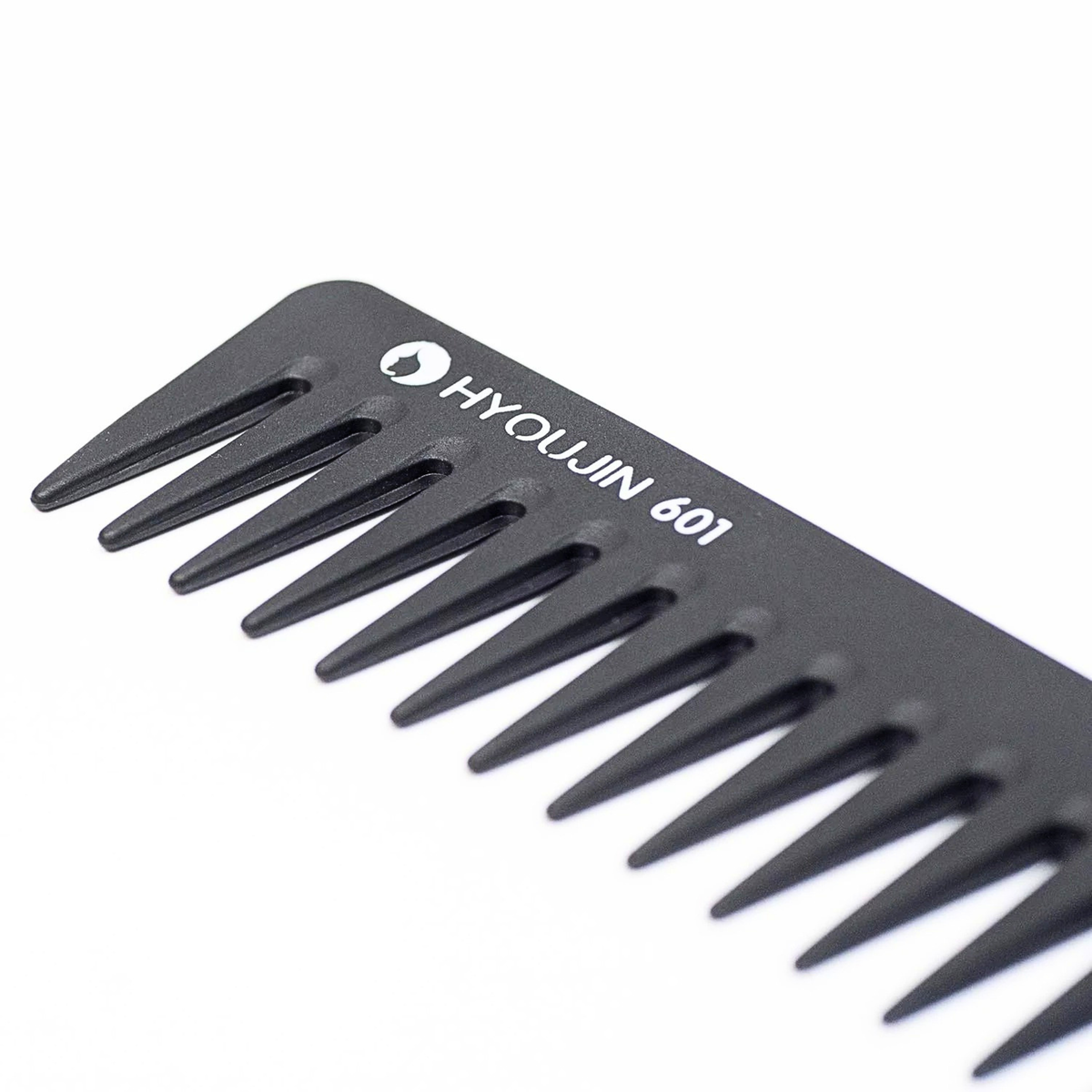 HYOUJIN Carbon Fiber Detangling Comb